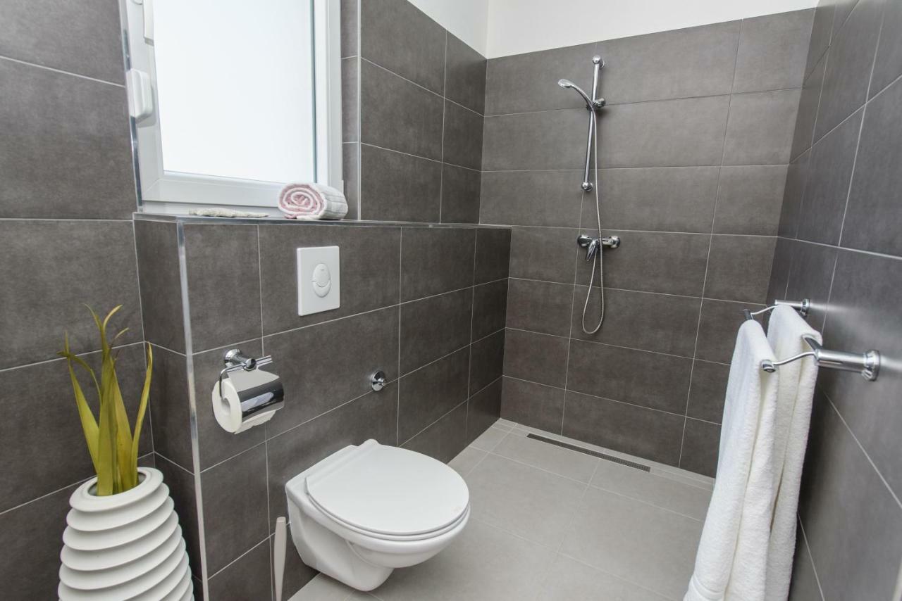 Tiamar Apartment Slatine Ngoại thất bức ảnh