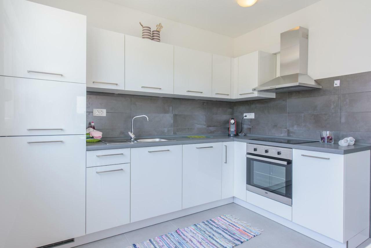 Tiamar Apartment Slatine Ngoại thất bức ảnh